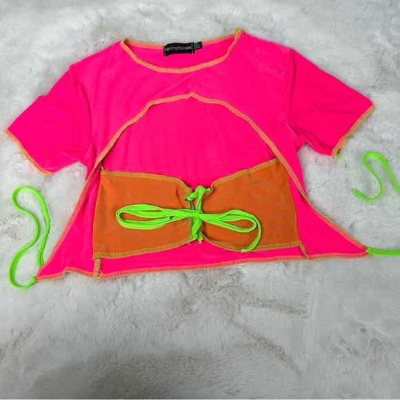 Pretty Little Thing Shape Pink Cut Out Crop Top - Picture 11 of 12